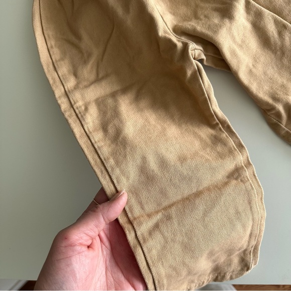 Toddler Khaki Button Down Matching Set Size 2T - Picture 6 of 6